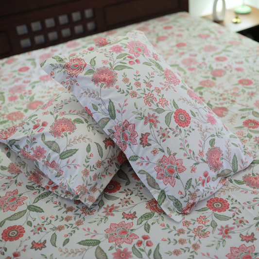 Pastel Pink & White Bedsheet
