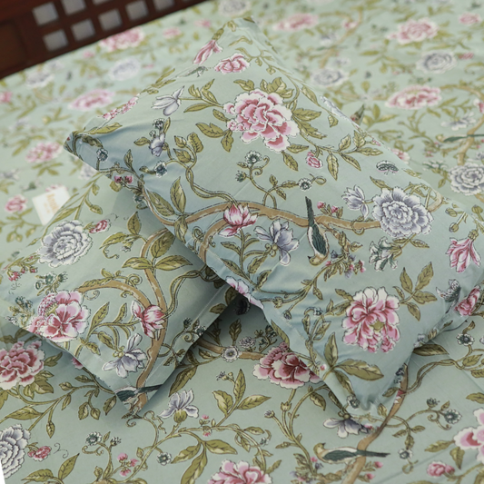 Green Meadow Bedsheet